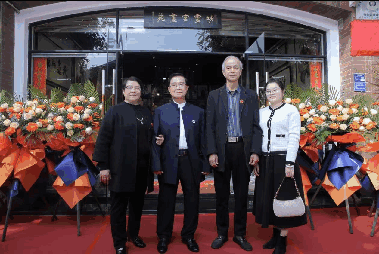 世界越棉寮華人中國和平統一促進會为国家和平統一助力