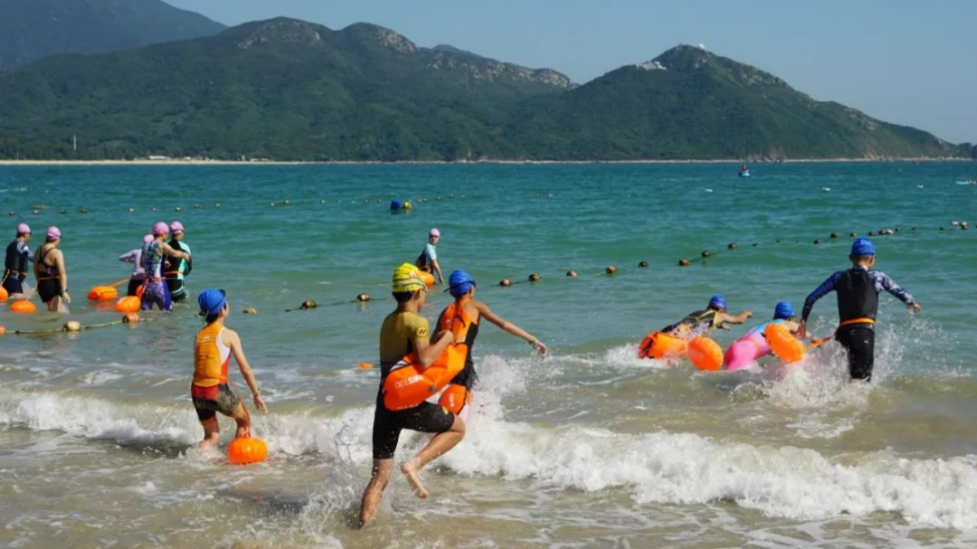 2025“东方鲲鹏”鹅公湾水陆两项铁人赛启动