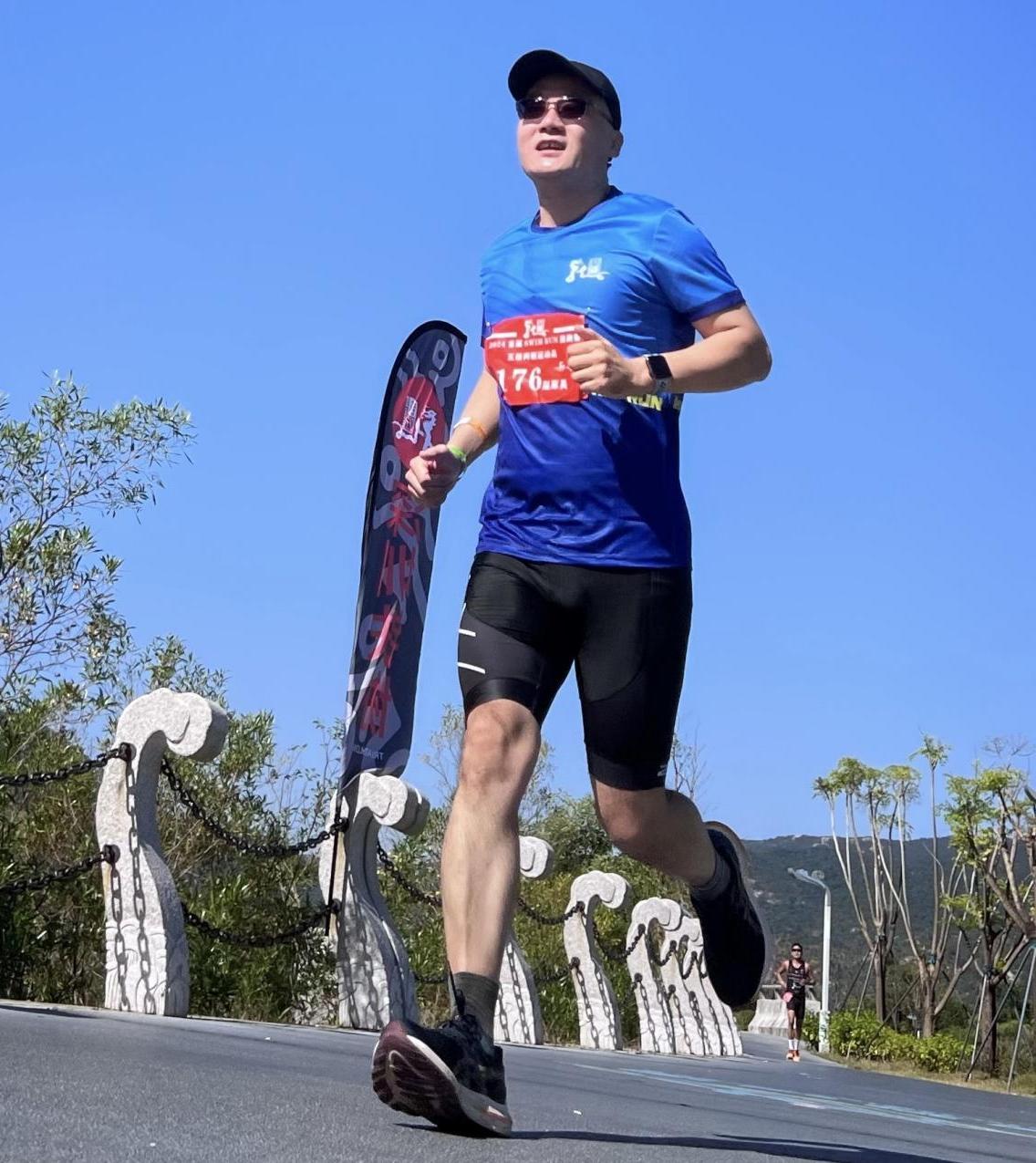 赵原昊：从半月板损伤到铁人三项的蜕变之路