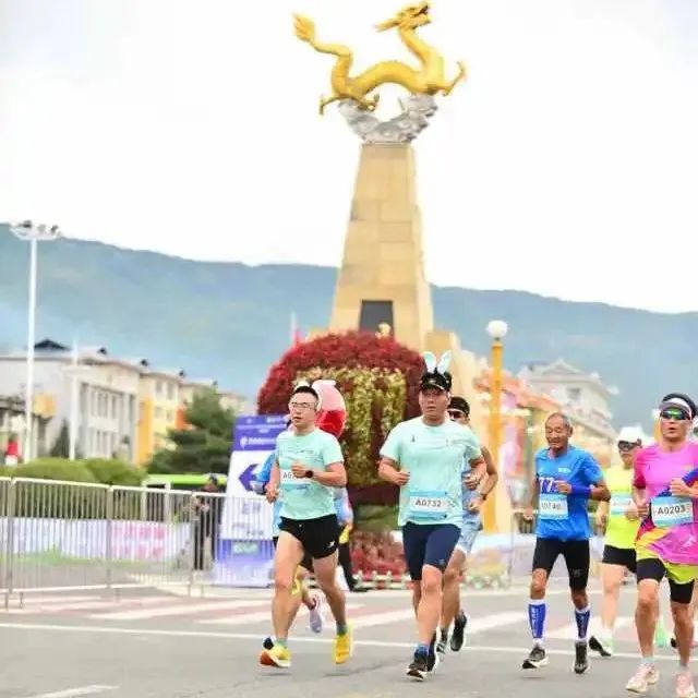 “鲲鹏径”全球铁人传奇之刘宇:铁人逐梦