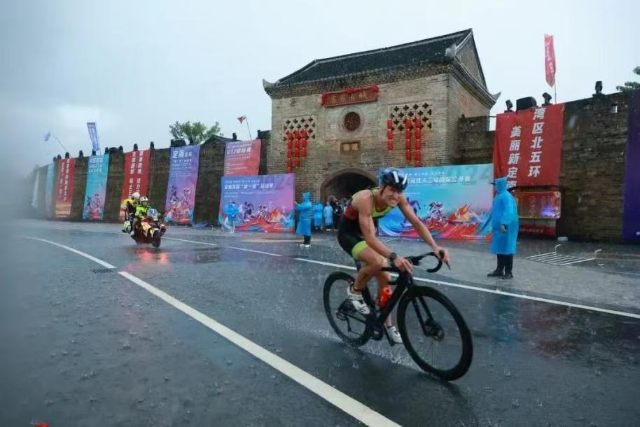 足梦前行，铁定向南｜2025年中国・定南夜间铁人三项国际公开赛报名启动