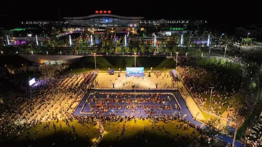 足梦前行，铁定向南｜2025年中国・定南夜间铁人三项国际公开赛报名启动