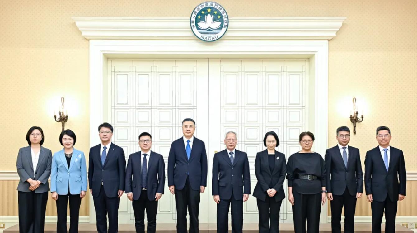 澳门特区行政长官与中国文联领导会面 共商文化艺术交流合作