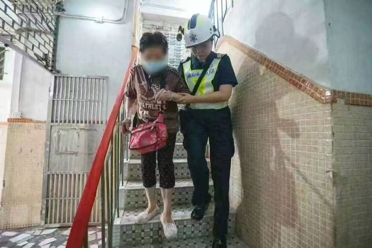 澳门特区政府全力应对超强台风“桦加沙” 保障市民生命财产安全