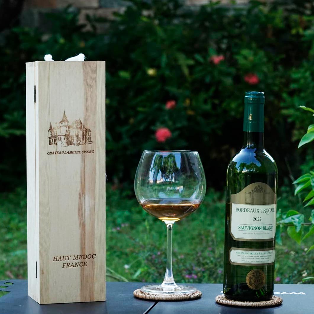 【臻品红酒】 原装进口托卡·长相思白葡萄酒