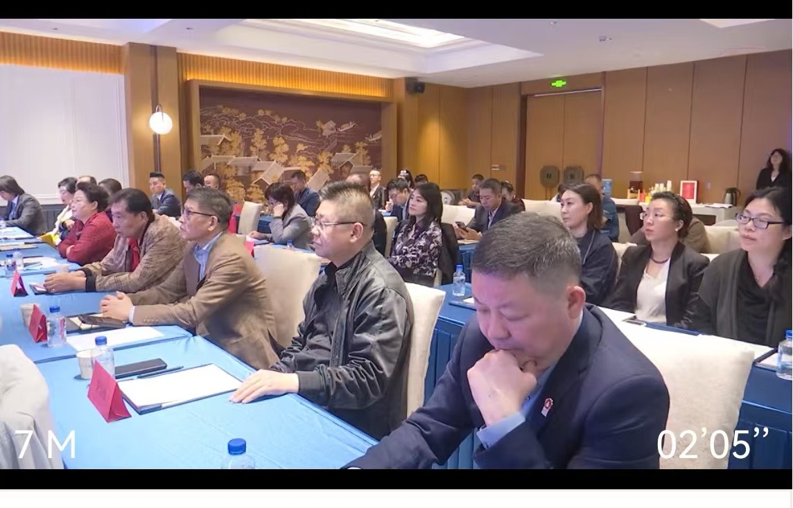 世博荣耀,链接全球:颁奖典礼见证“中国智造”扬帆启航