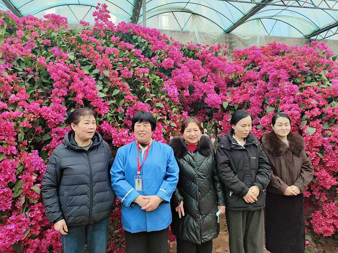 巾帼绽芳华 奋进新征程 莒园大酒店举办庆祝“三八”国际劳动妇女节主题座谈游园活动